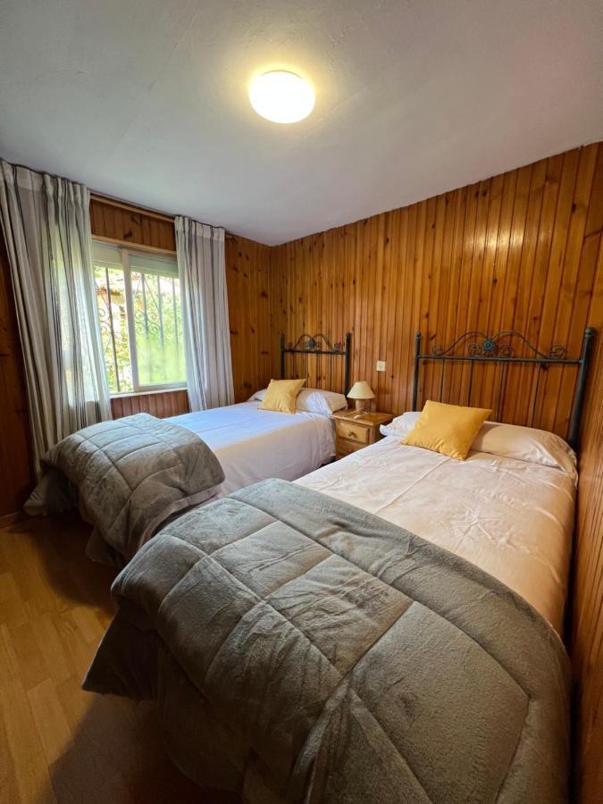 Casa En 5 Y 2 Plantas Holiday home Treceno