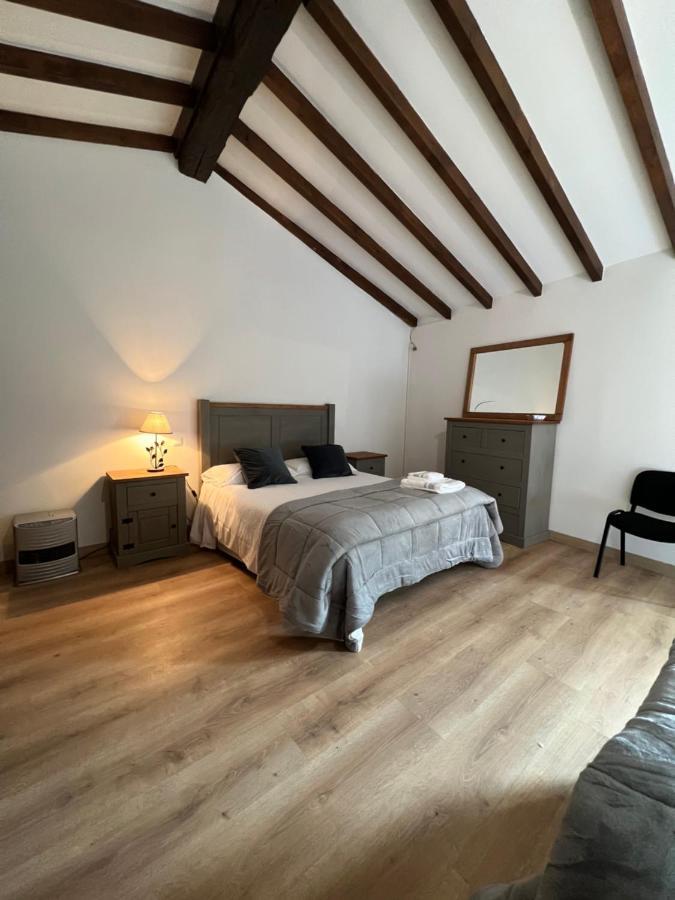Casa En 5 Y 2 Plantas * Treceno